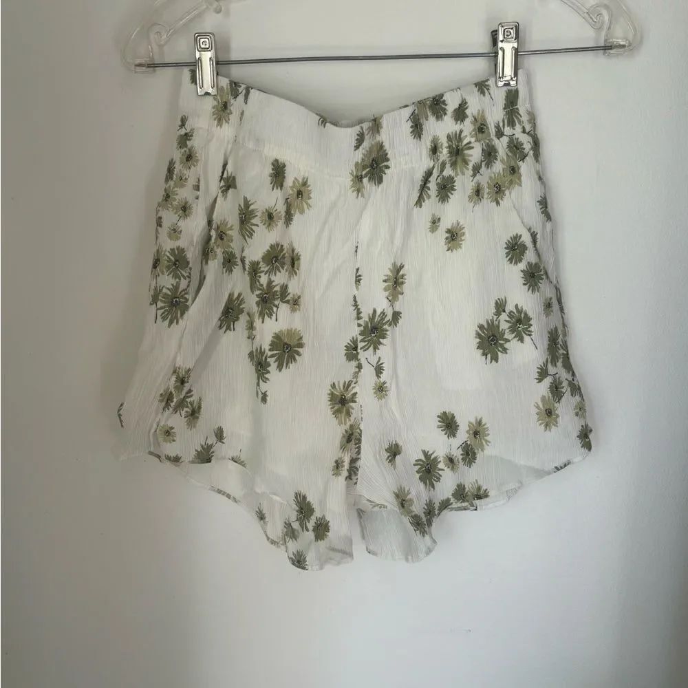 Abercrombie & Fitch Floral Smocked Waist Mini Shorts White Green Size S
